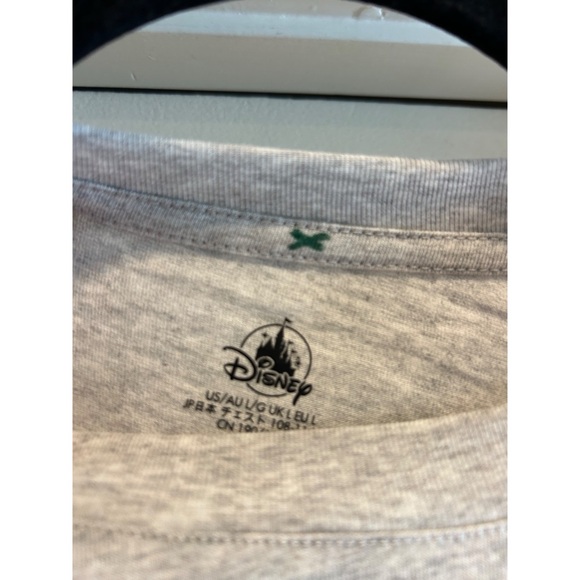 Disneyland Resort Mickey & Friends 2025 Shirt - Picture 5 of 6